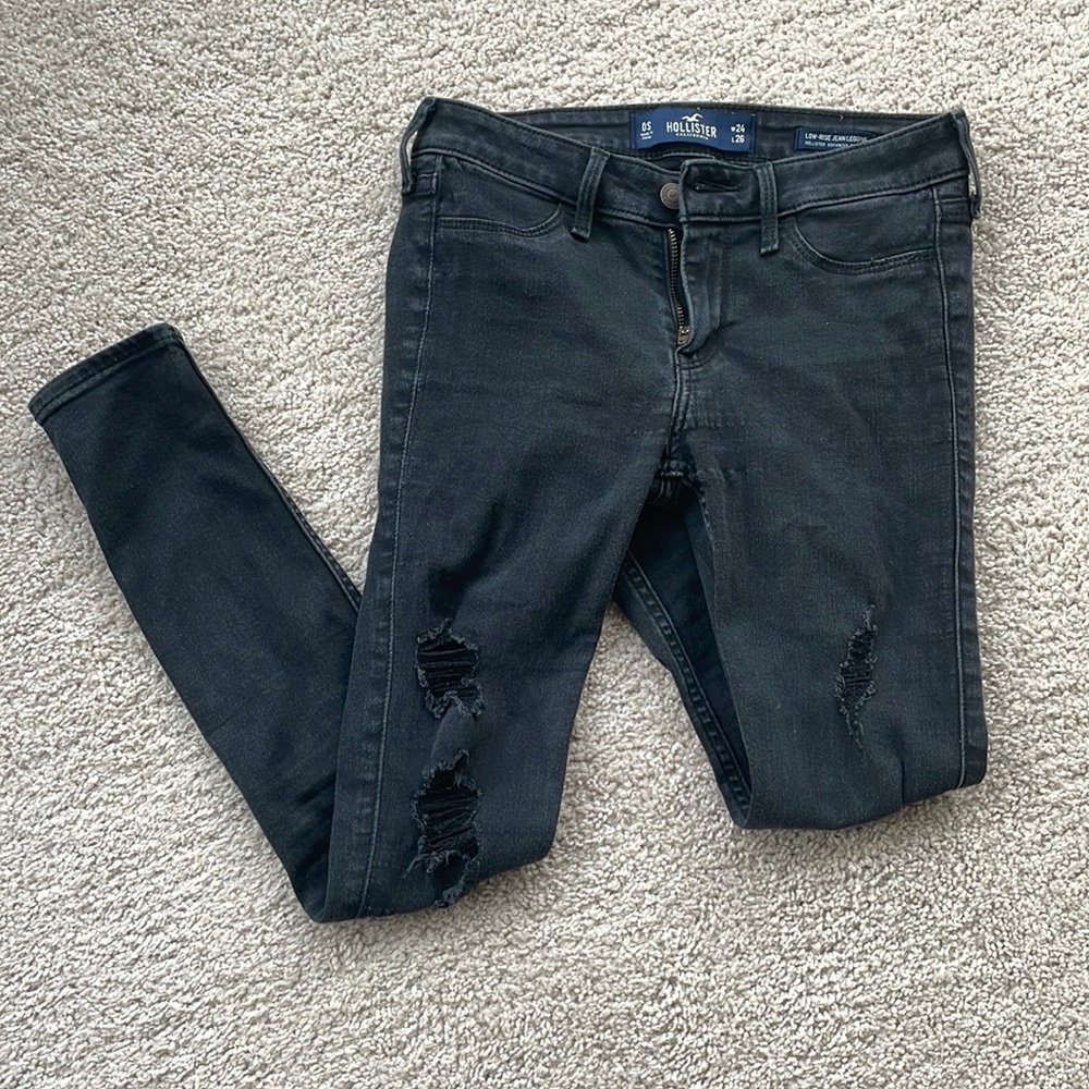 Hollister low-rise jeans Size W24 L26